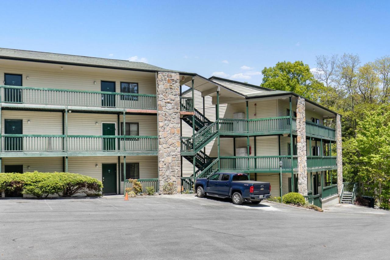 Apartamento Bear Cub Retreat Gatlinburg Exterior foto